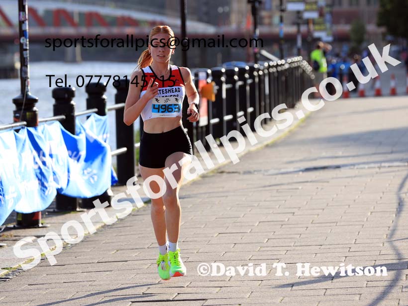 Junior 3k, 2024 Quayside 5k Road Race, Newcastle/Gateshead.  Photo: David T. Hewitson/Sports for All Pics
